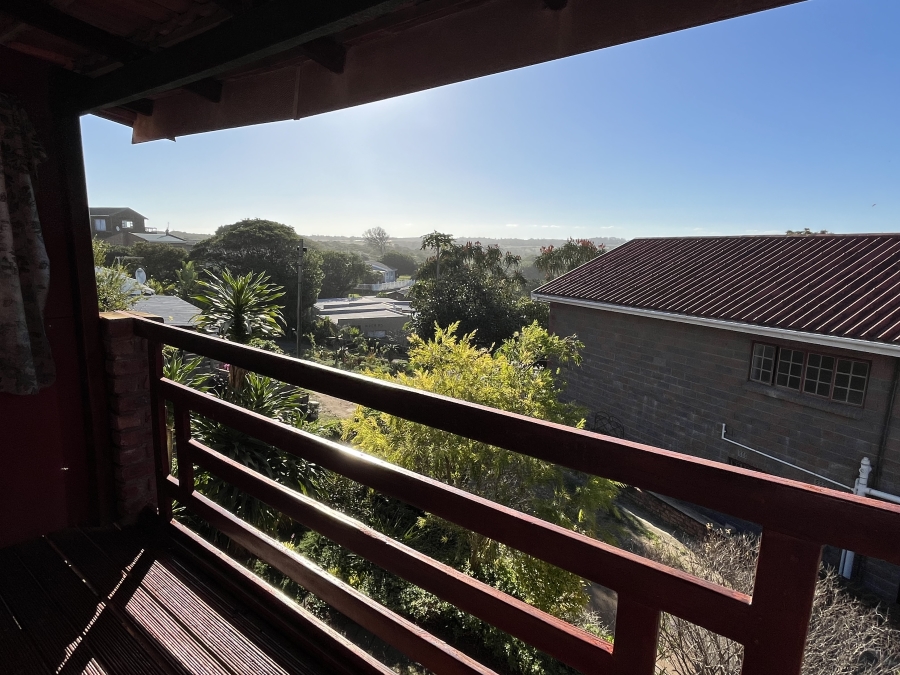 4 Bedroom Property for Sale in Seavale Eastern Cape
